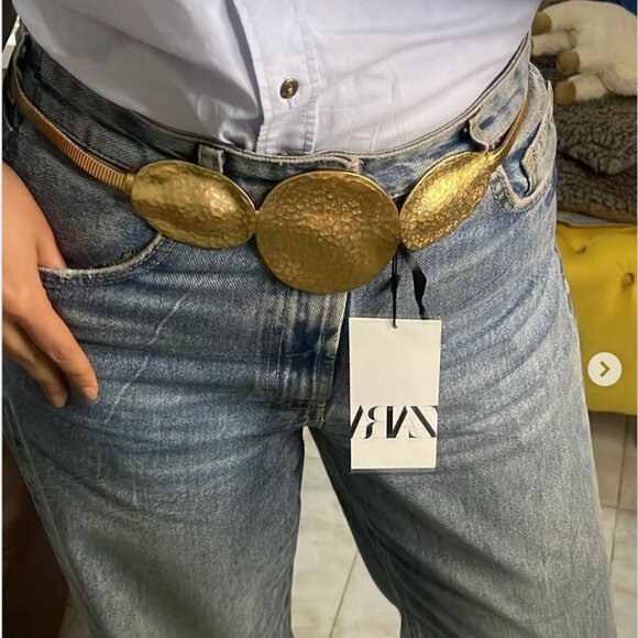 Zara Women's Gold Tone Metal Stretch Belt - Picture 2 of 10